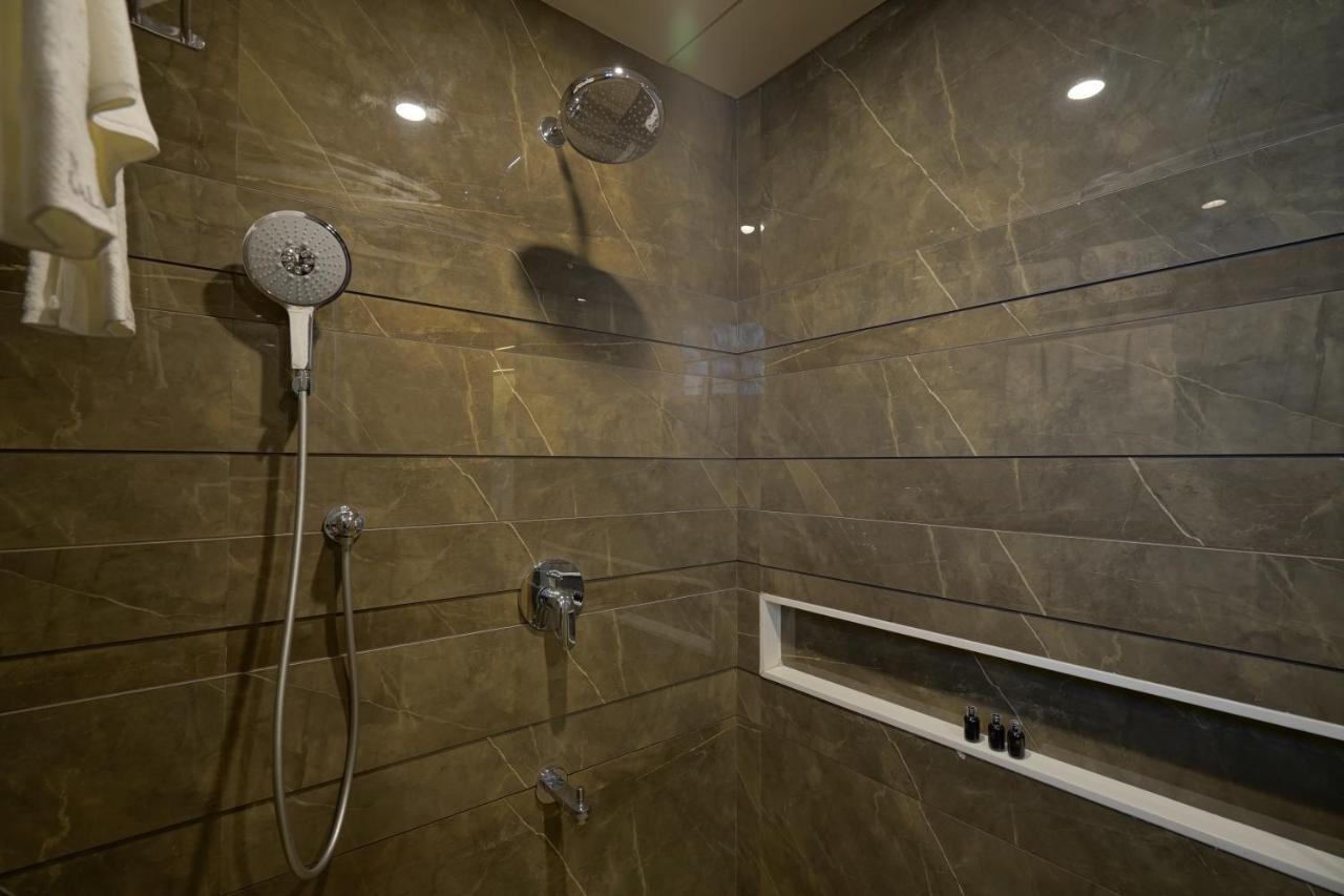 The Galleria Hotel Rajkot Ngoại thất bức ảnh